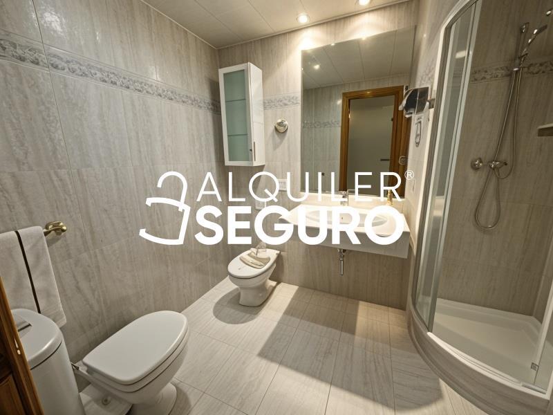 Piso en Calle Frigiliana, MADRID MADRID