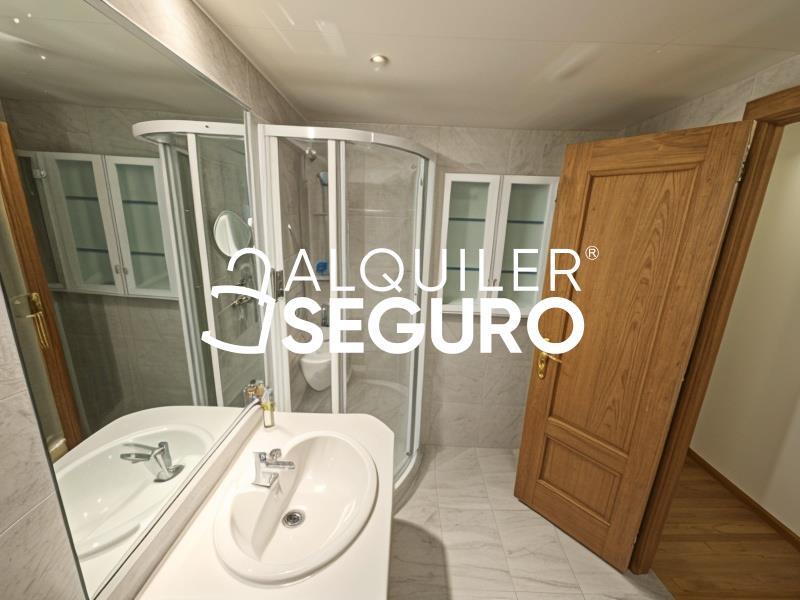 Piso en Calle Frigiliana, MADRID MADRID