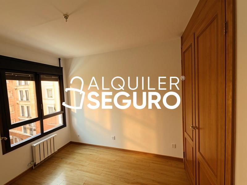 Piso en Calle Frigiliana, MADRID MADRID