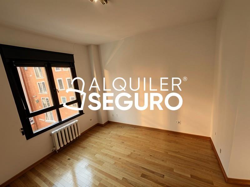 Piso en Calle Frigiliana, MADRID MADRID