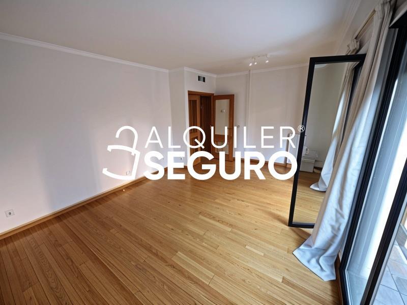 Piso en Calle Frigiliana, MADRID MADRID