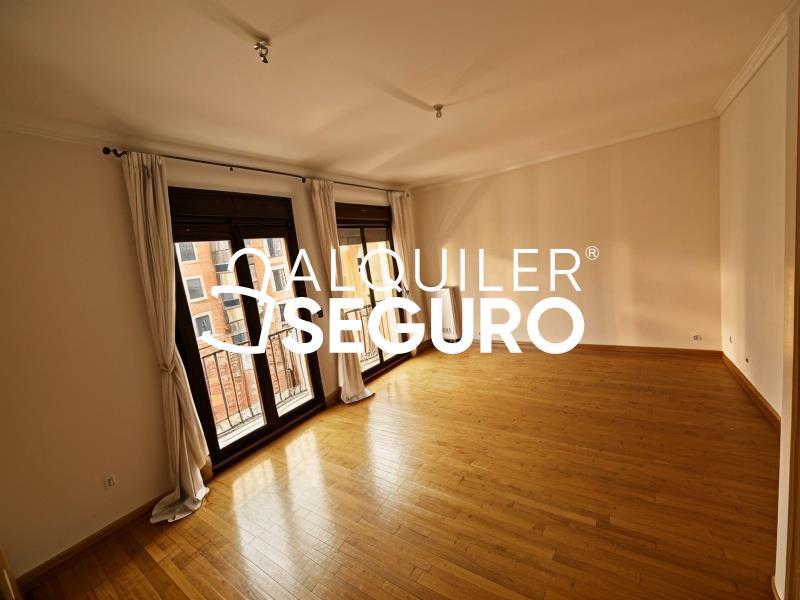 Piso en Calle Frigiliana, MADRID MADRID