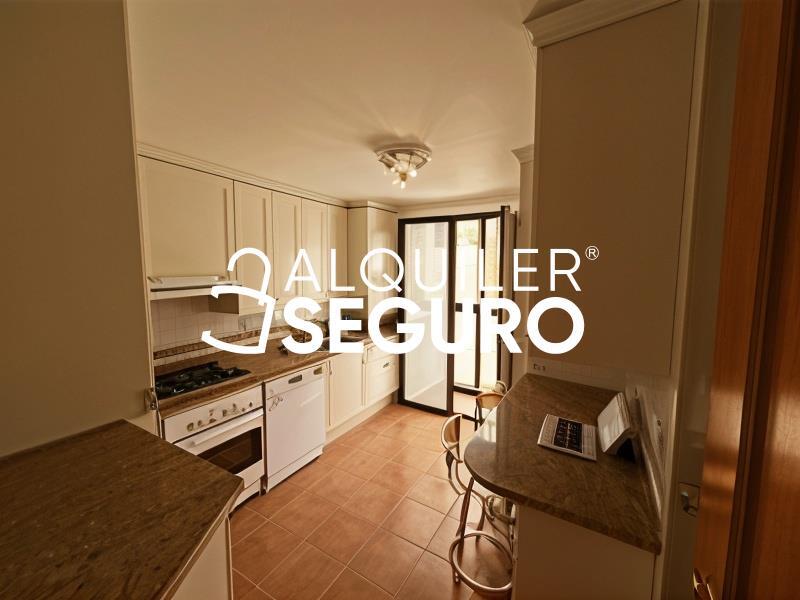 Piso en Calle Frigiliana, MADRID MADRID