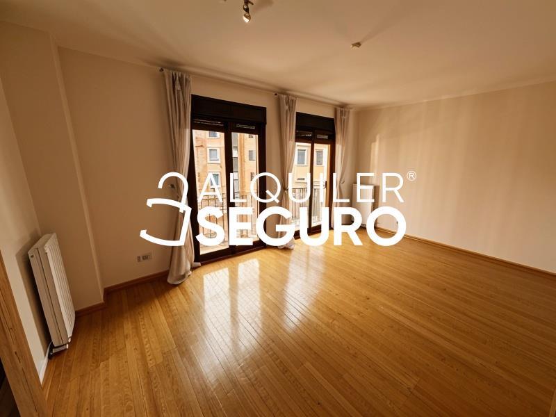 Piso en Calle Frigiliana, MADRID MADRID