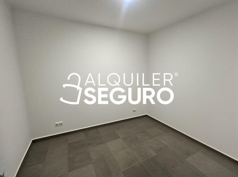 Piso en Calle Puerto de Canfranc, MADRID MADRID