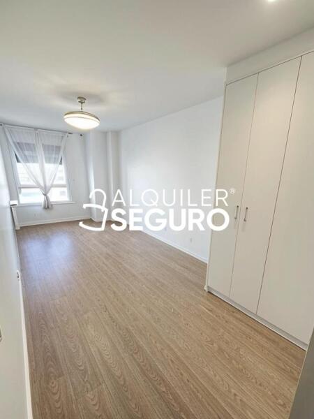 Piso en Calle Glorieta Enrique II, ALCALÁ DE HENARES MADRID