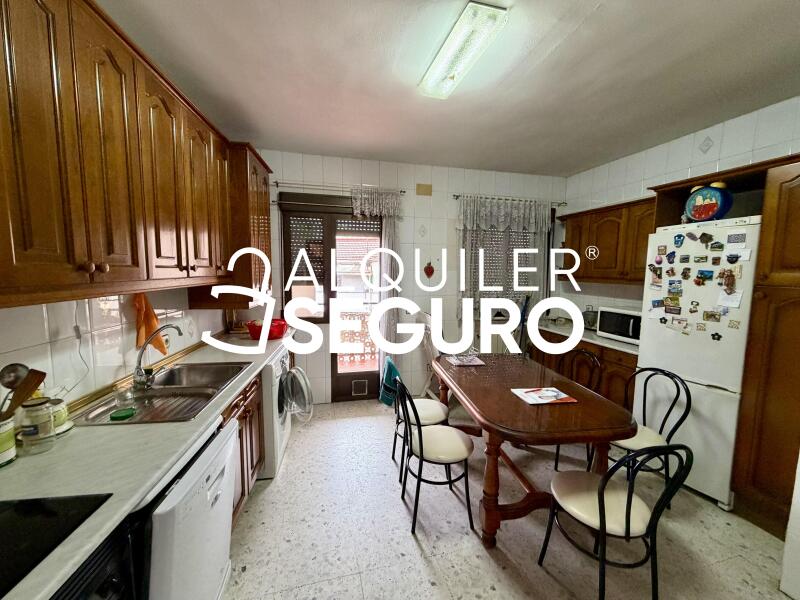 Piso en Calle Jacinto Benavente, GETAFE MADRID