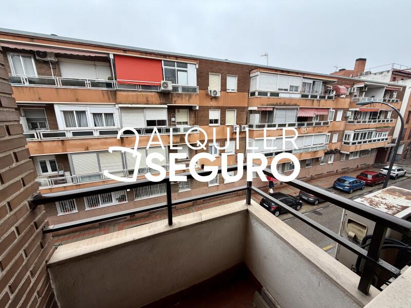 Piso en Calle Jacinto Benavente, GETAFE MADRID