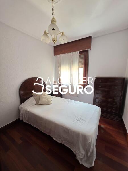 Piso en Calle Juan XXIII, BARAKALDO VIZCAYA-BIZKAIA