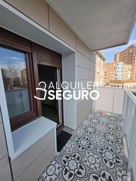 Piso en Calle Juan XXIII, BARAKALDO VIZCAYA-BIZKAIA