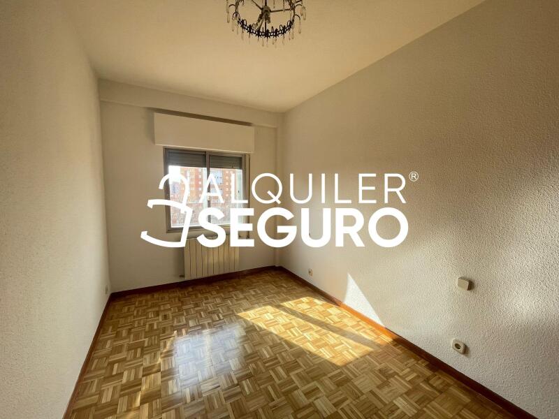 Inmueble en Calle Rafael Finat, MADRID