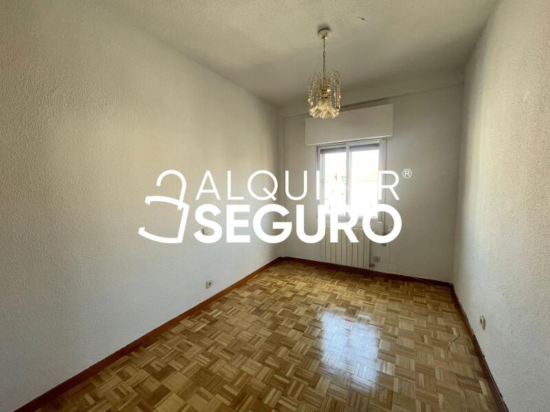 Inmueble en Calle Rafael Finat, MADRID