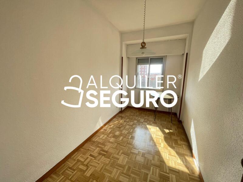 Inmueble en Calle Rafael Finat, MADRID