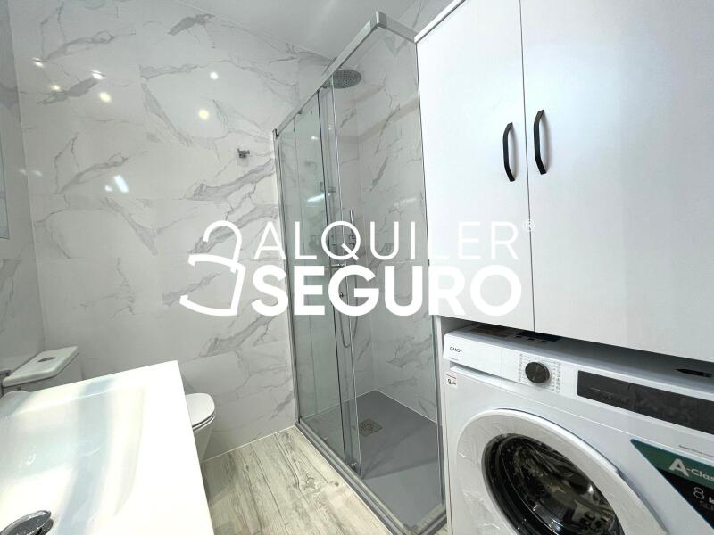 Piso en Calle ANTONIO TOLEDANO, MADRID MADRID