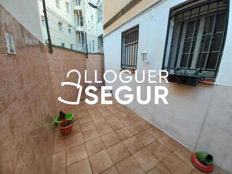 Inmueble en Calle Navarro, BARCELONA