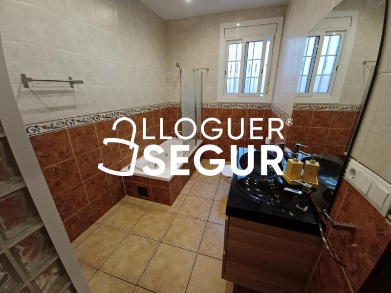 Inmueble en Calle Navarro, BARCELONA