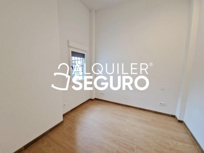 Inmueble en Calle Menorca, MADRID