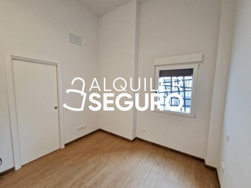 Inmueble en Calle Menorca, MADRID