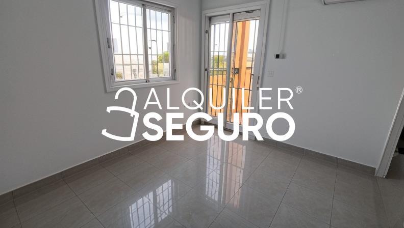 Piso en Calle Matrona Rosario Ramos , SALTERAS SEVILLA Piso en Calle Matrona Rosario Ramos , SALTERAS SEVILLA