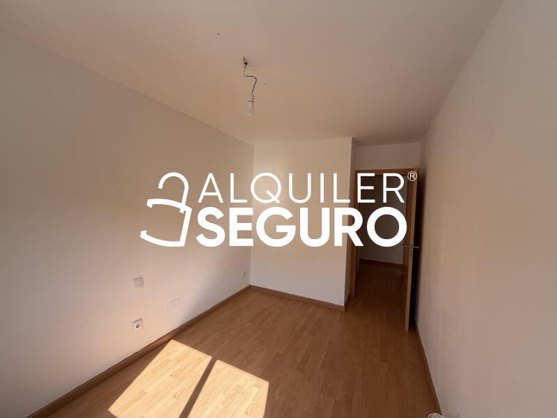 Inmueble en Avenida Juan Pablo II, MADRID