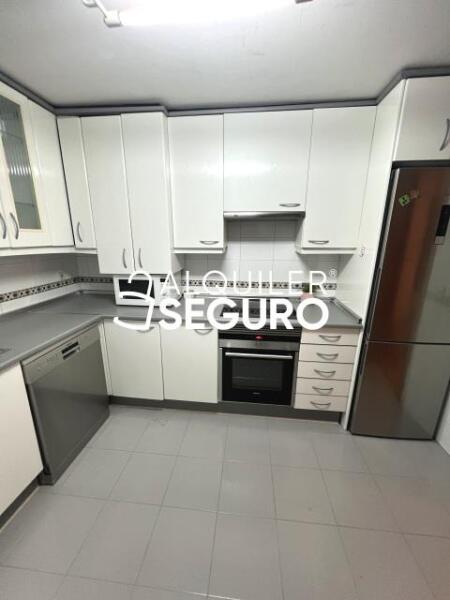 Inmueble en Calle Polvoranca, MADRID