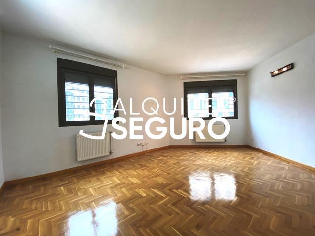 Inmueble en Calle de Peñaranda de Bracamonte, MADRID