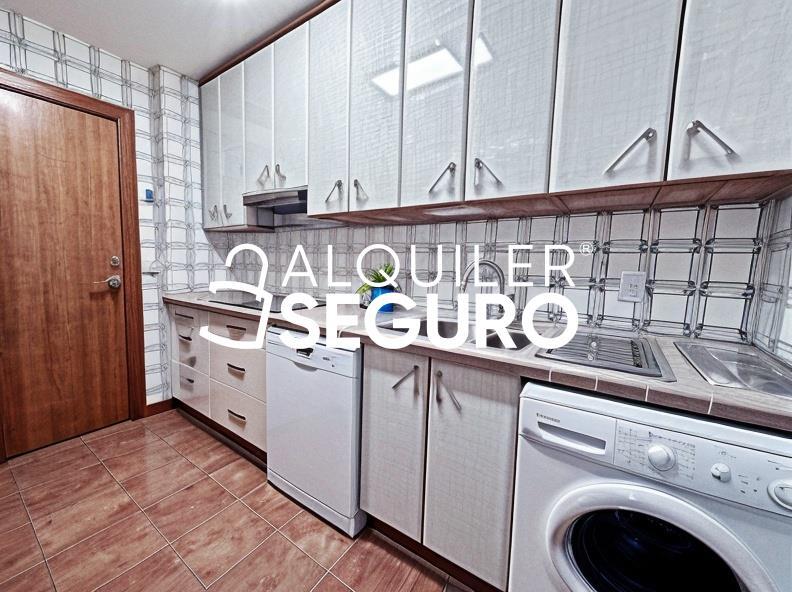 Inmueble en Calle Pablo Neruda , MADRID