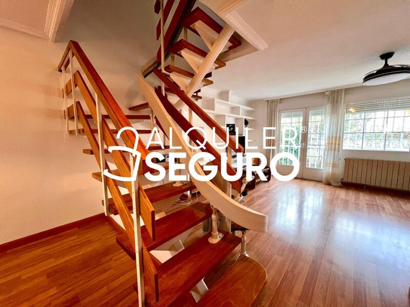 Inmueble en Calle Pablo Neruda , MADRID