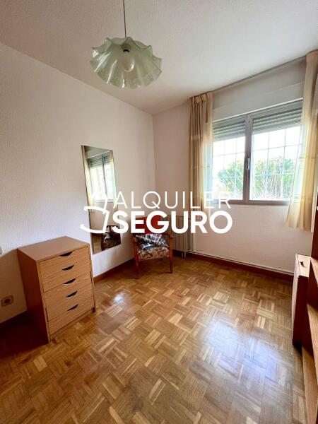 Inmueble en Calle Pablo Neruda , MADRID