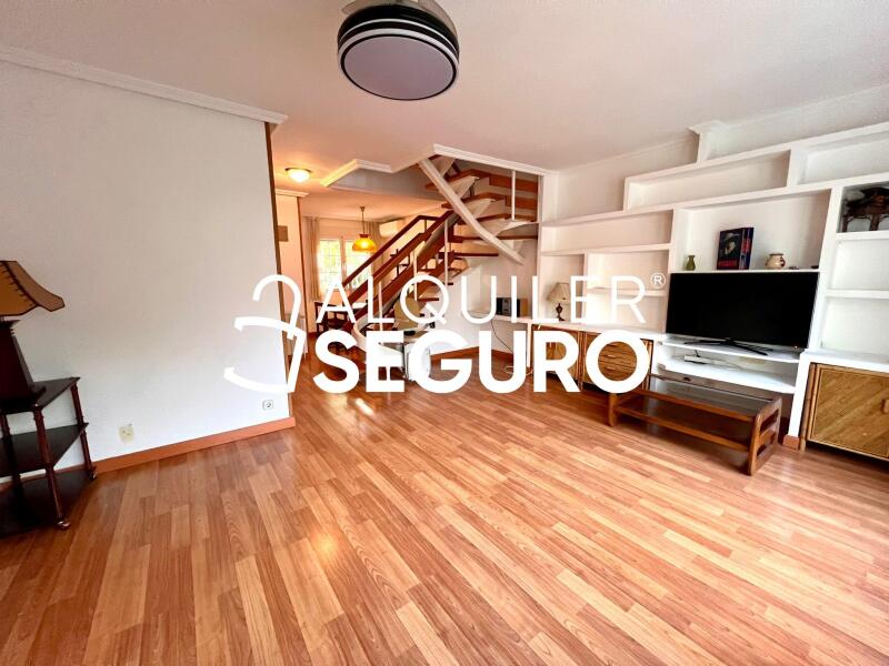 Inmueble en Calle Pablo Neruda , MADRID