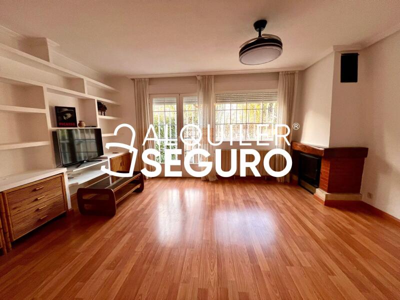 Inmueble en Calle Pablo Neruda , MADRID