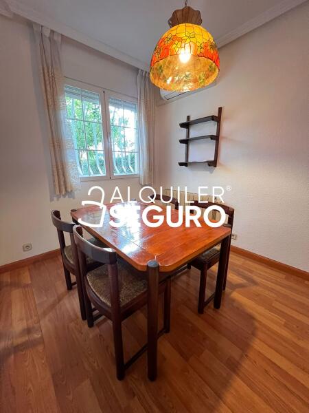 Inmueble en Calle Pablo Neruda , MADRID