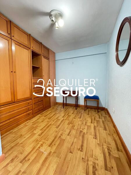 Inmueble en Calle Poeta Blas De Otero, MADRID