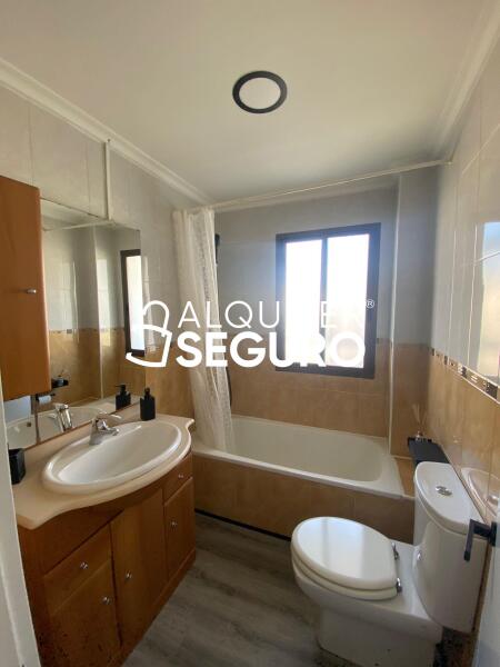 Piso en Calle Grupo Serantes, SANTURTZI VIZCAYA-BIZKAIA