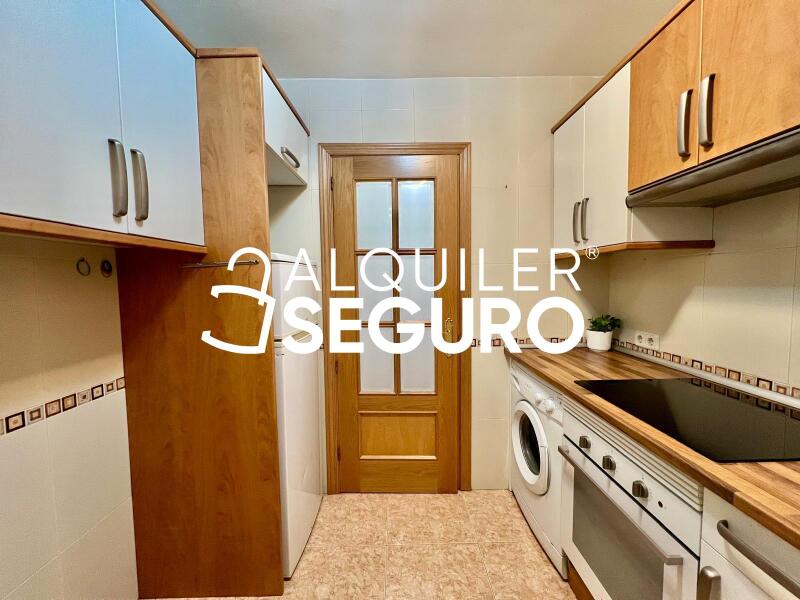 Piso en Calle de La Bañeza, MADRID MADRID