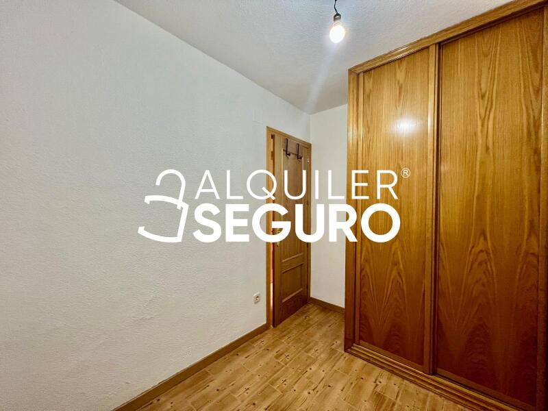 Piso en Calle de La Bañeza, MADRID MADRID