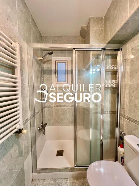 Piso en Calle de La Bañeza, MADRID MADRID