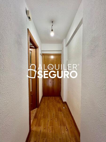 Piso en Calle de La Bañeza, MADRID MADRID