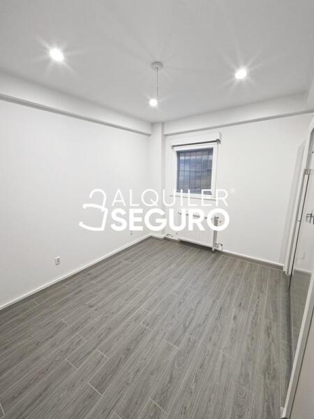 Inmueble en Calle de la Virgen del Pilar , MADRID