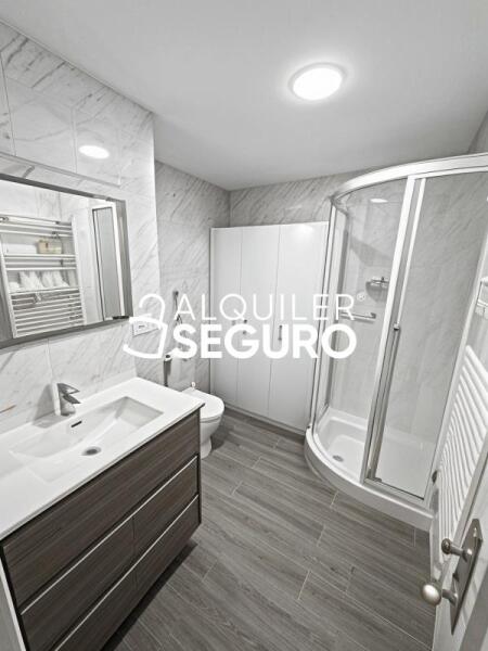 Inmueble en Calle de la Virgen del Pilar , MADRID