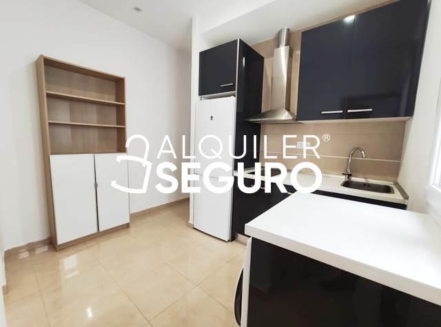 Inmueble en Calle Lago Constanza, MADRID