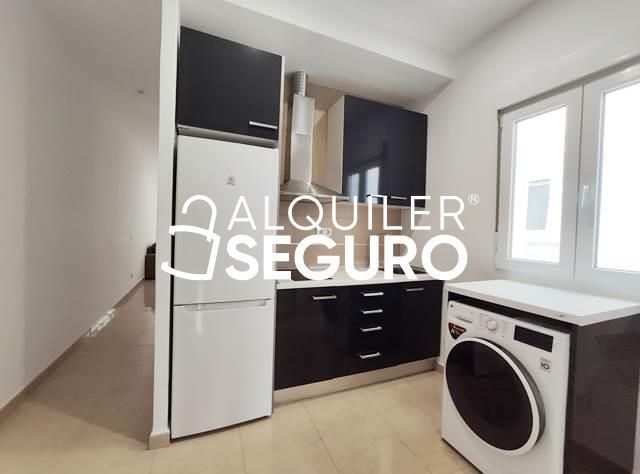 Inmueble en Calle Lago Constanza, MADRID