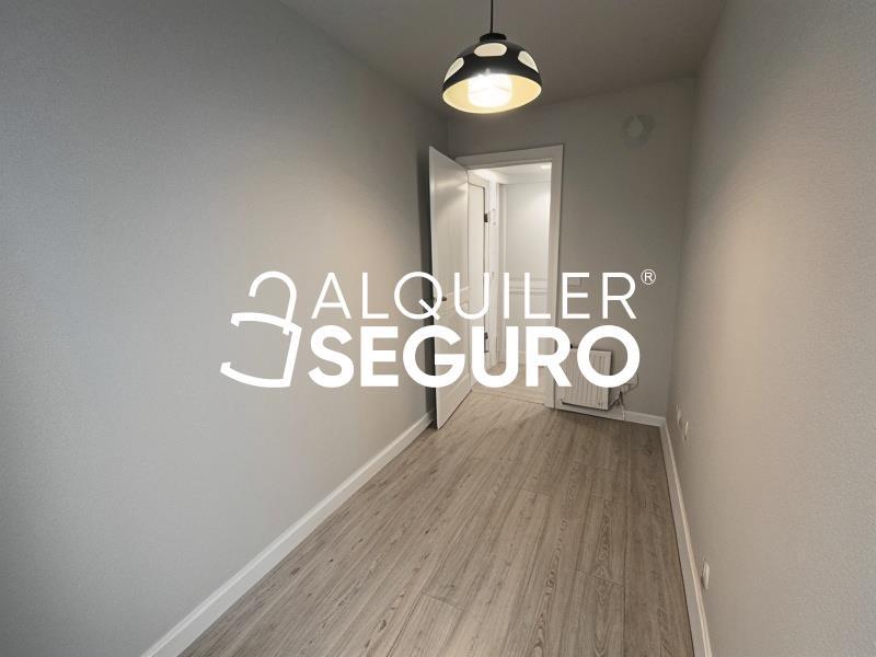 Piso en Avenida Los Carabancheles, ALCORCÓN MADRID