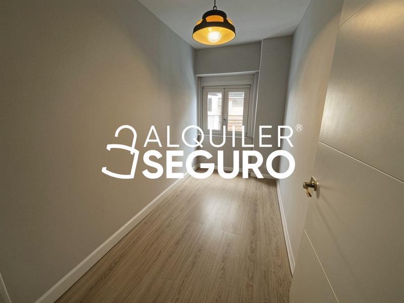 Piso en Avenida Los Carabancheles, ALCORCÓN MADRID