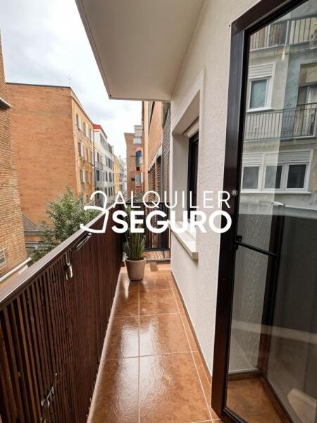 Piso en Avenida Los Carabancheles, ALCORCÓN MADRID