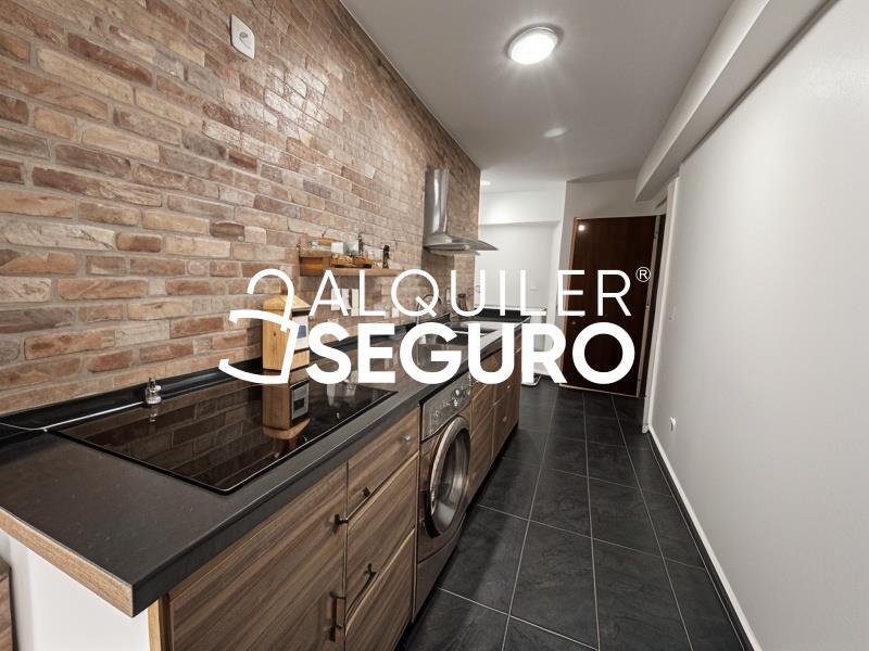 Piso en Avenida Los Carabancheles, ALCORCÓN MADRID