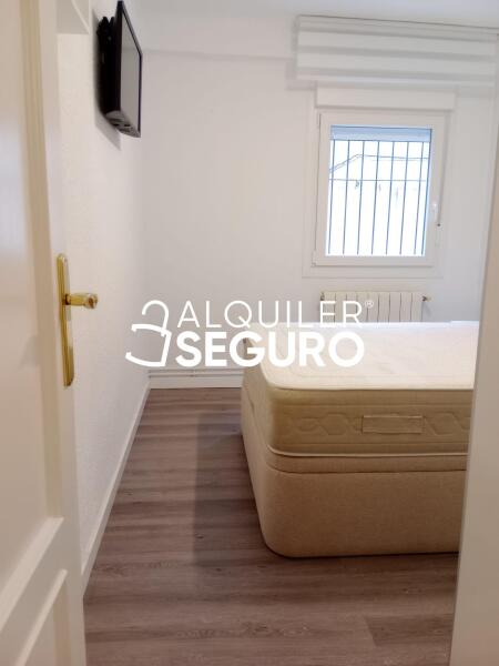 Inmueble en Calle Álava, MADRID