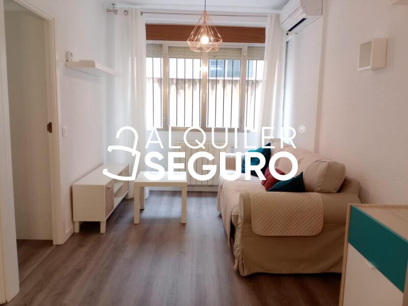 Inmueble en Calle Álava, MADRID