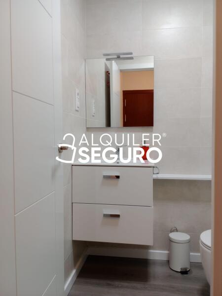 Inmueble en Calle Álava, MADRID