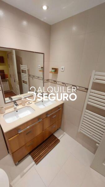 Inmueble en Calle Boltaña, MADRID